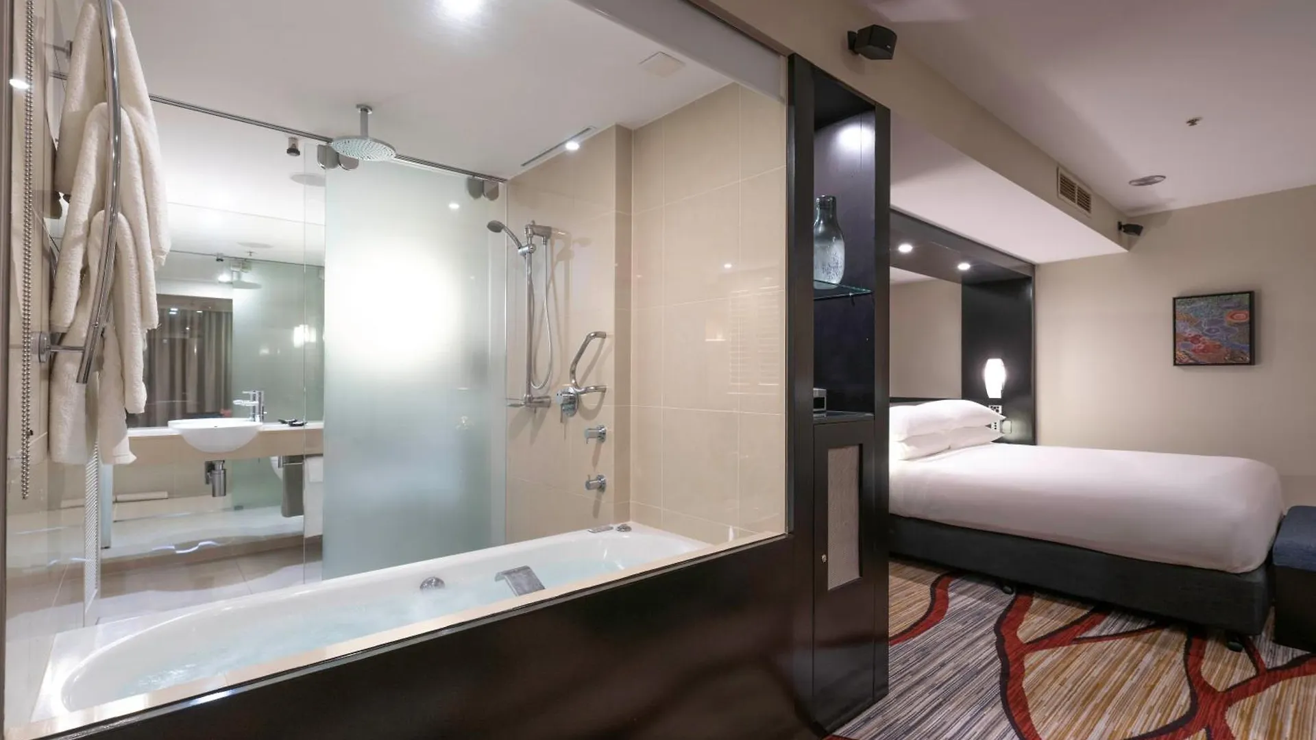 Hilton Cairns Ξενοδοχείο